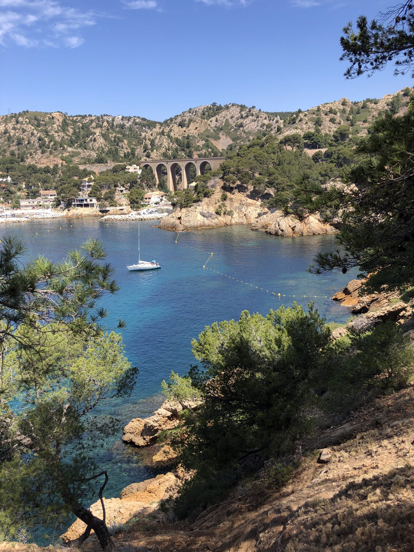 Calanque de la Côte Bleue, voilier
